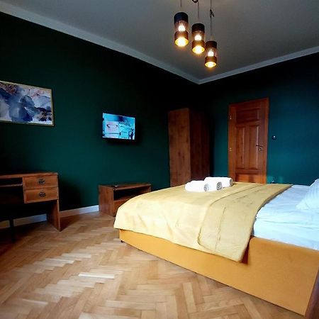 Old Town Plus Apartment Tarnow Exterior photo